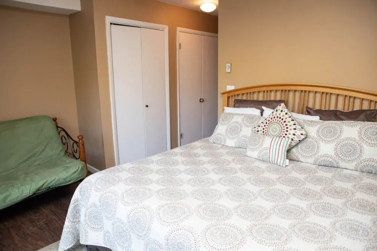 2964 Key 1 Bedroom Condo by RedAwning