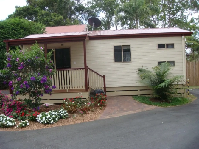2 Bedrooms Villa