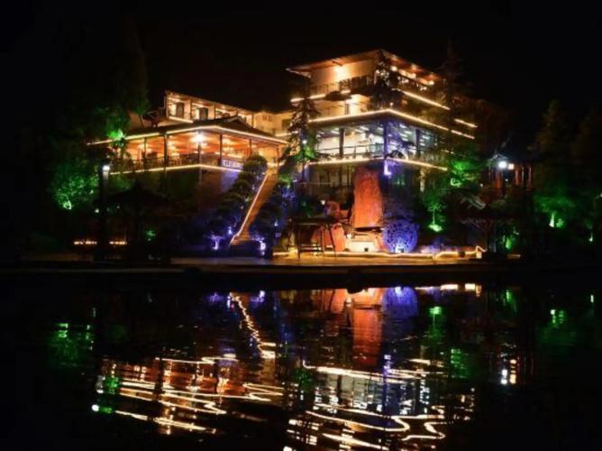 Shanlin Holiday Hotel