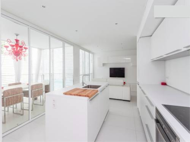 Pool Apartment