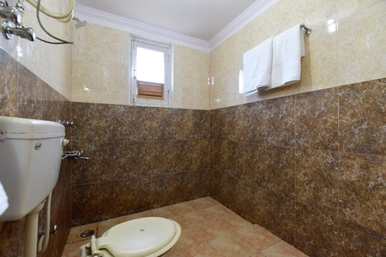 OYO 13232 Red Rose Cottage