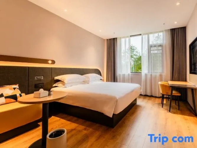 Deluxe Double Suite