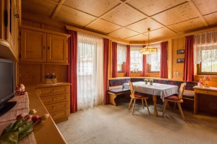 2 Bedrooms Standard Duplex Apartment