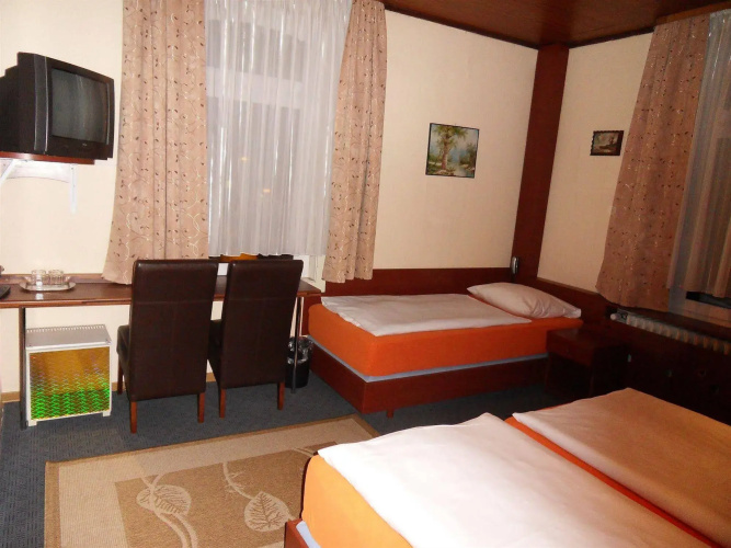 Hotel Adler