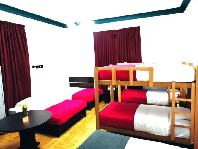 Green Orchid Hostel