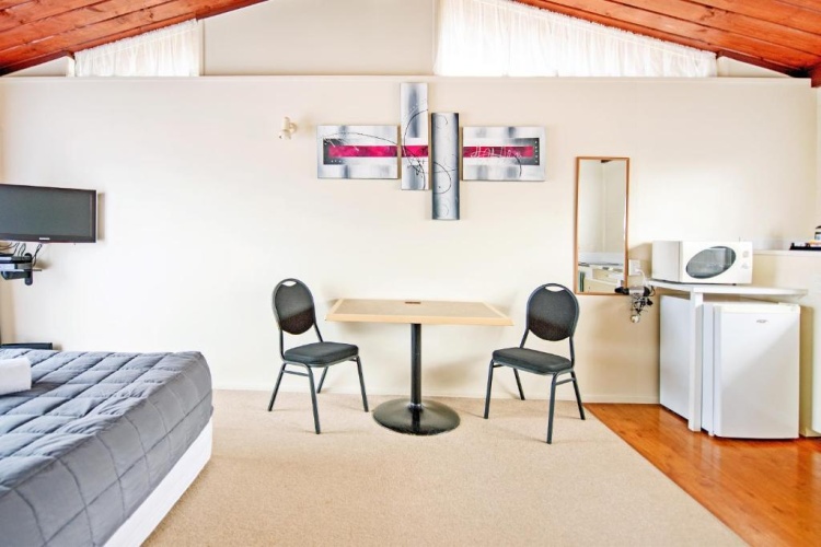 1 Bedroom Family Apartment