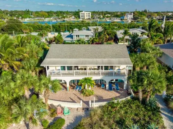 Casey Key Retreat