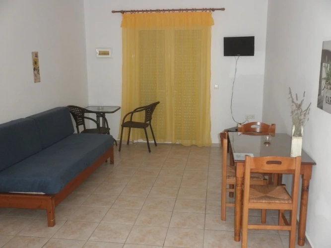 1 Bedroom Apartment