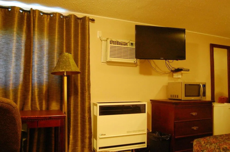 Coronation Motel