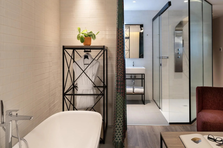 Axel Hotel Bilbao – Adults Only photo 11