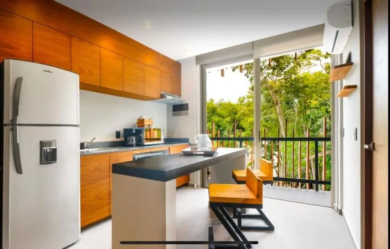 2 Bedrooms Apartment