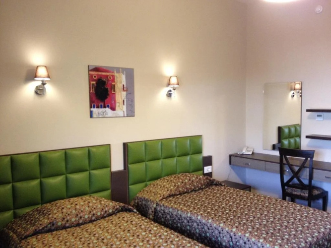 L'Hotel De Mon Pere