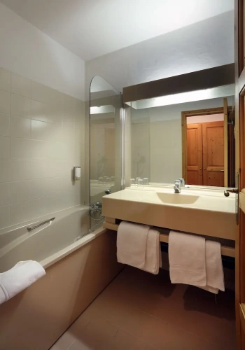 Standard Twin room with mountain view