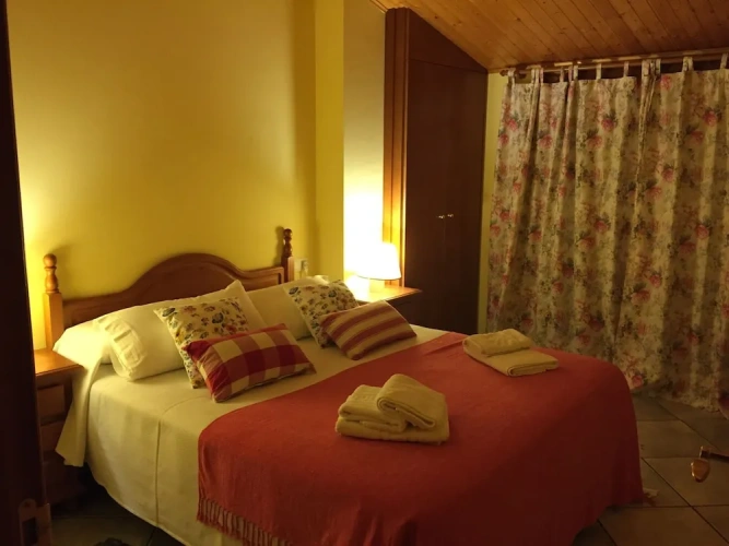 3 Bedrooms Apartment