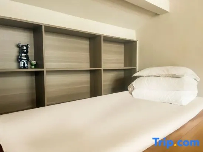Bed in Dorm (male dorm)