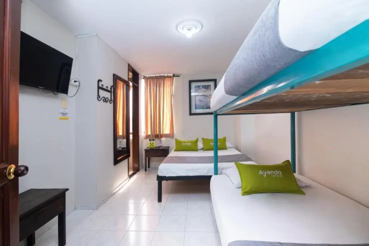 Standard Quadruple room