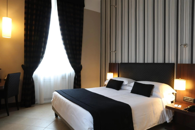 TH Roma - Carpegna Palace