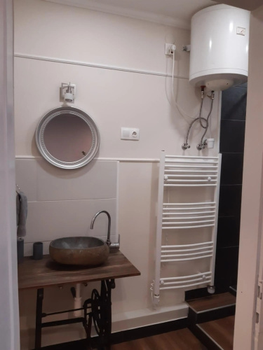 Ady Apartman