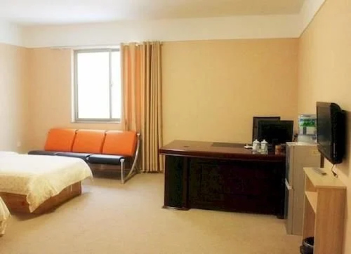 Jixing Business Motel