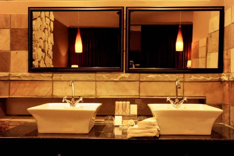 Anta Boga Hotel