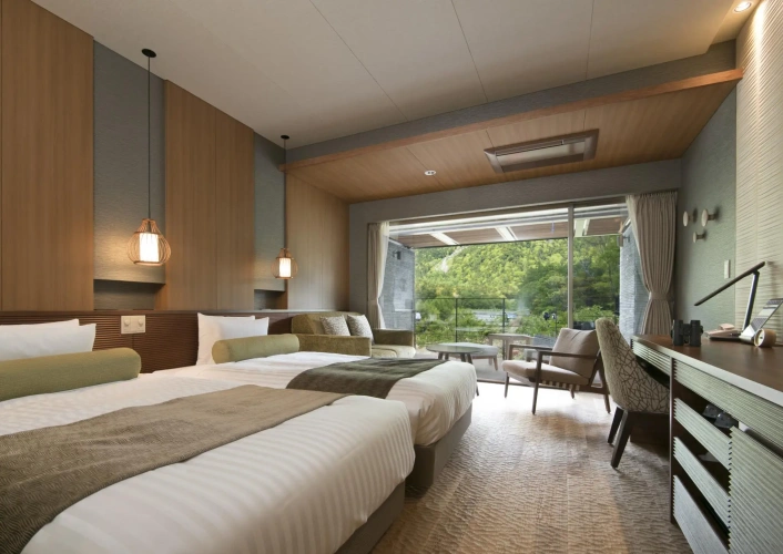 Standard Twin room with balcony