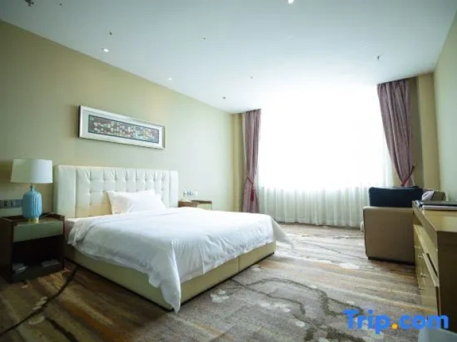 Deluxe Double Suite