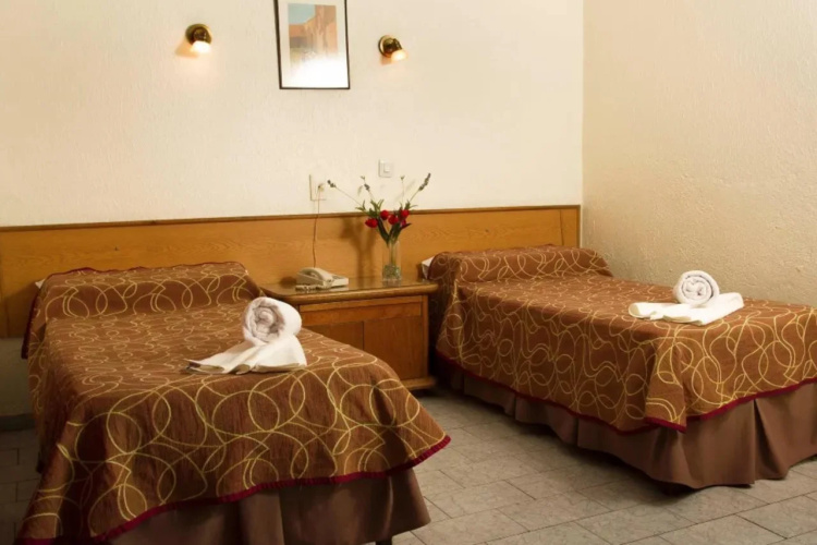 Hotel América