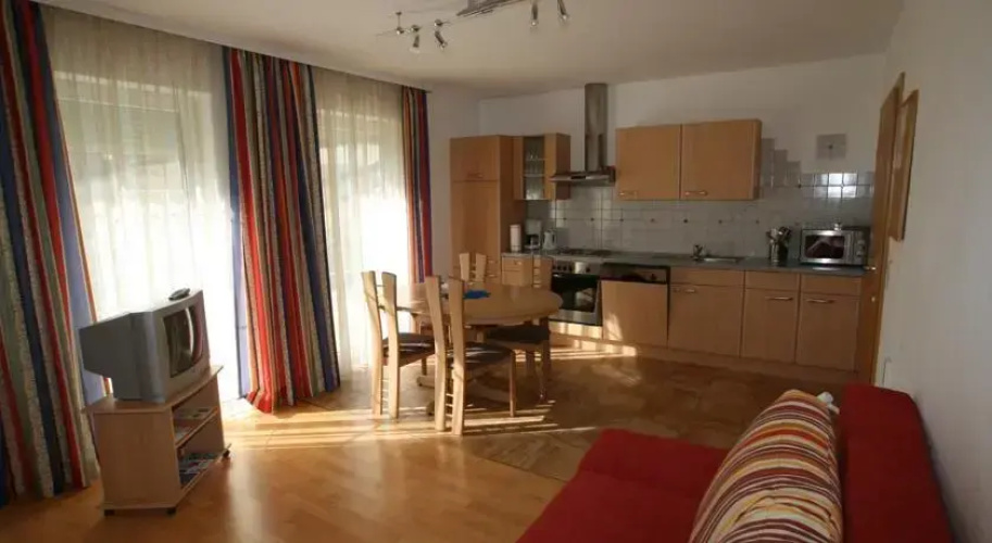 Appartementhaus Flattach