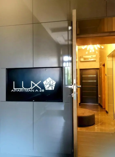 Lux A28