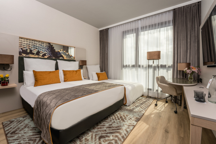 Leonardo Royal Hotel Barcelona Fira photo 10