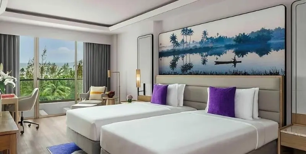 Deluxe Twin room with balcony