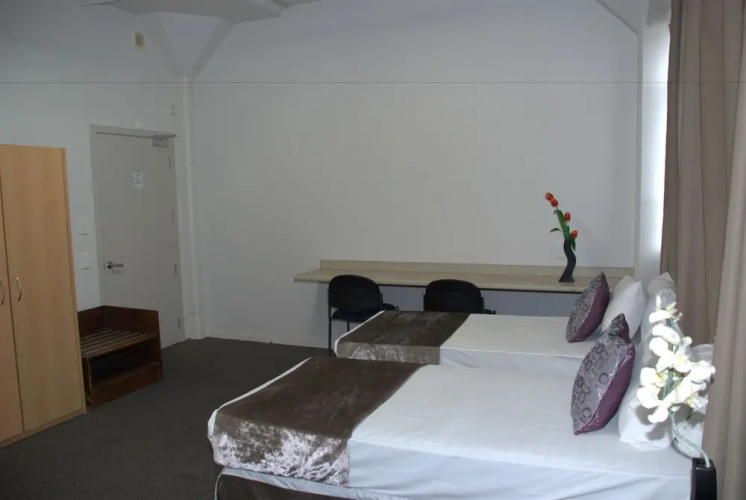 Hamilton City Inn