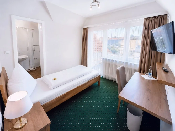 Economy Single room