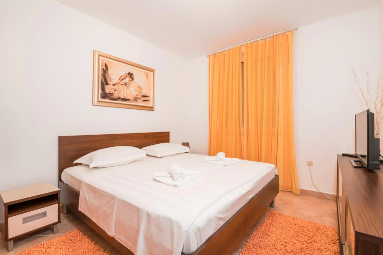 Apartment Sorgo