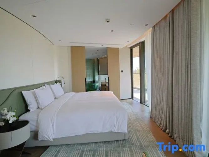 1 Bedroom Double Suite