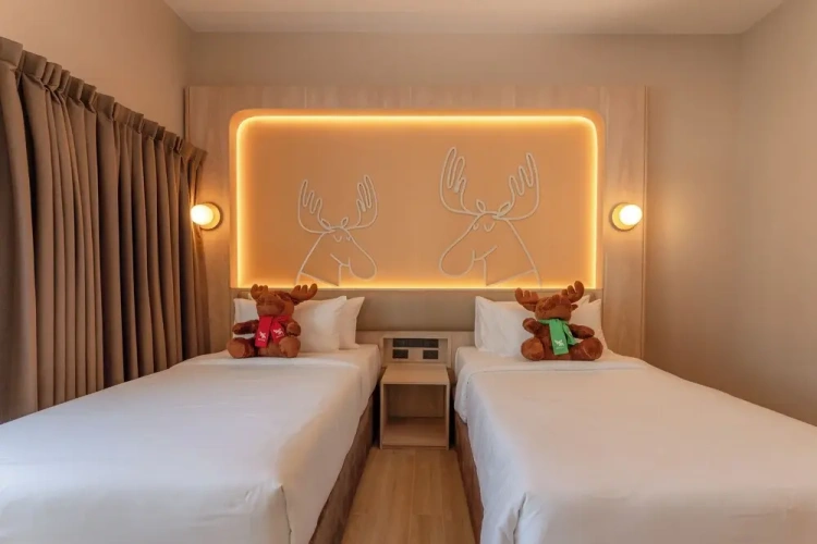 Superior Twin room