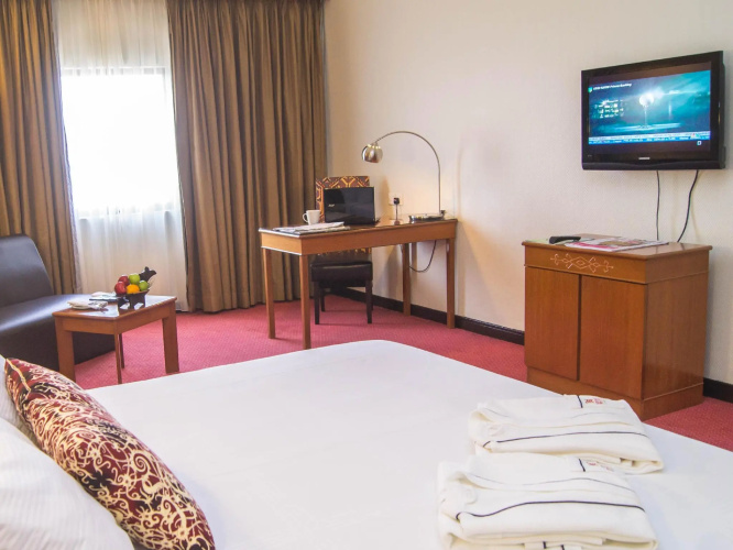 Hotel Grand Continental Kuching