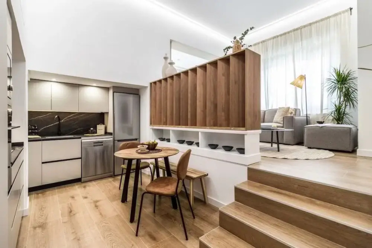 Formia - 2 Bedrooms in Azca