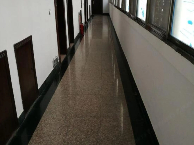 Qinghua Hostel
