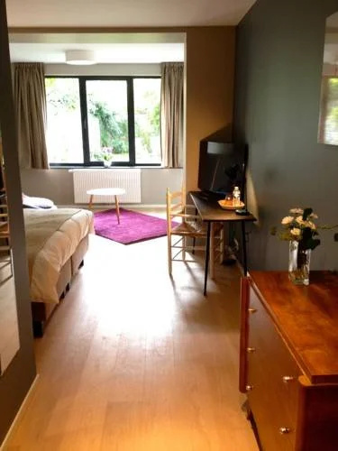 BB Bed and Garden
