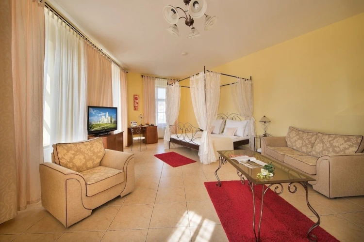 Standard Apartment