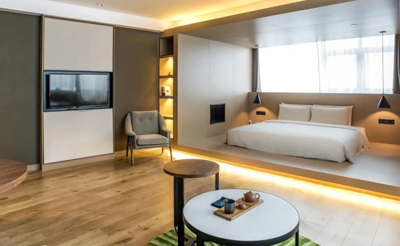 Double Suite