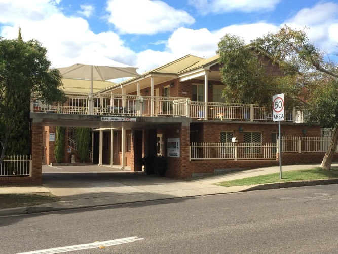 Golf Links Motel