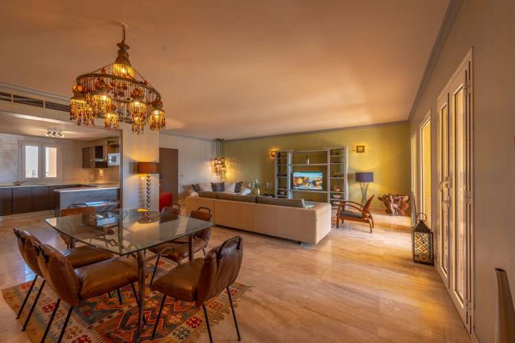 VESTA - Luxury APT - 3BR - Marina