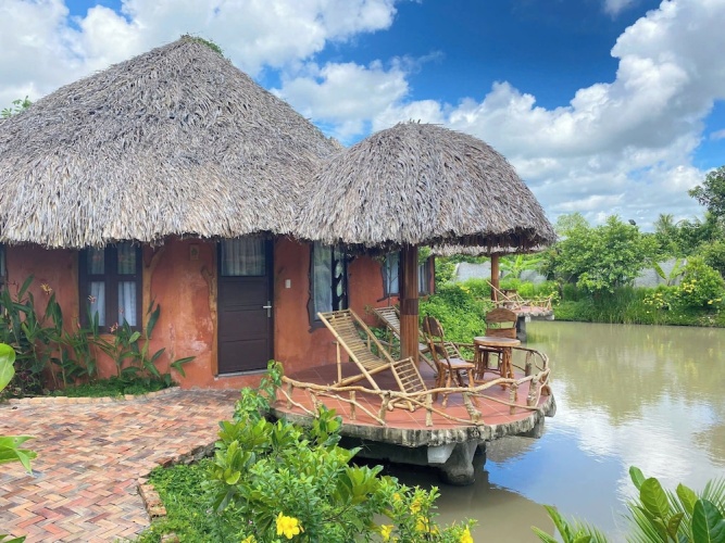 Economy Double room with balcony and with lake view