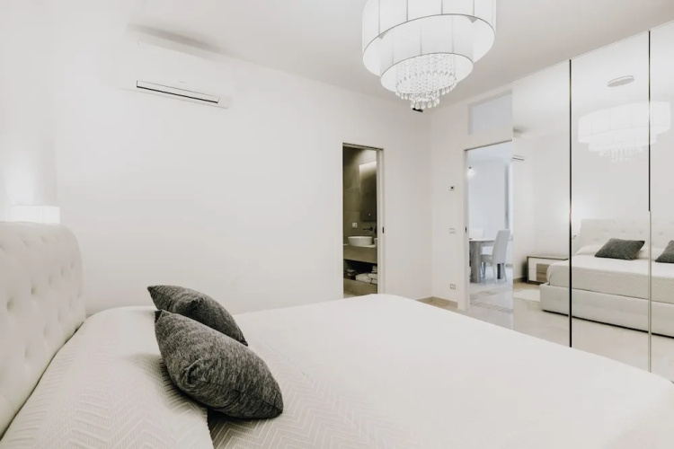 Secret Garden - Suites & Apartments