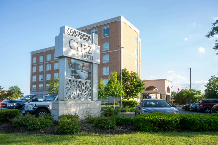 Chez Hotel Arlington Heights - Deerfield, IL