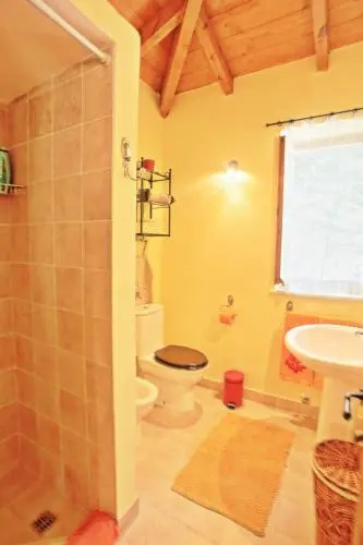Kitrini Luxury Cottage