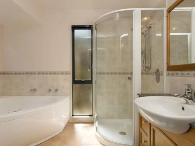 B & B with Stunning Views