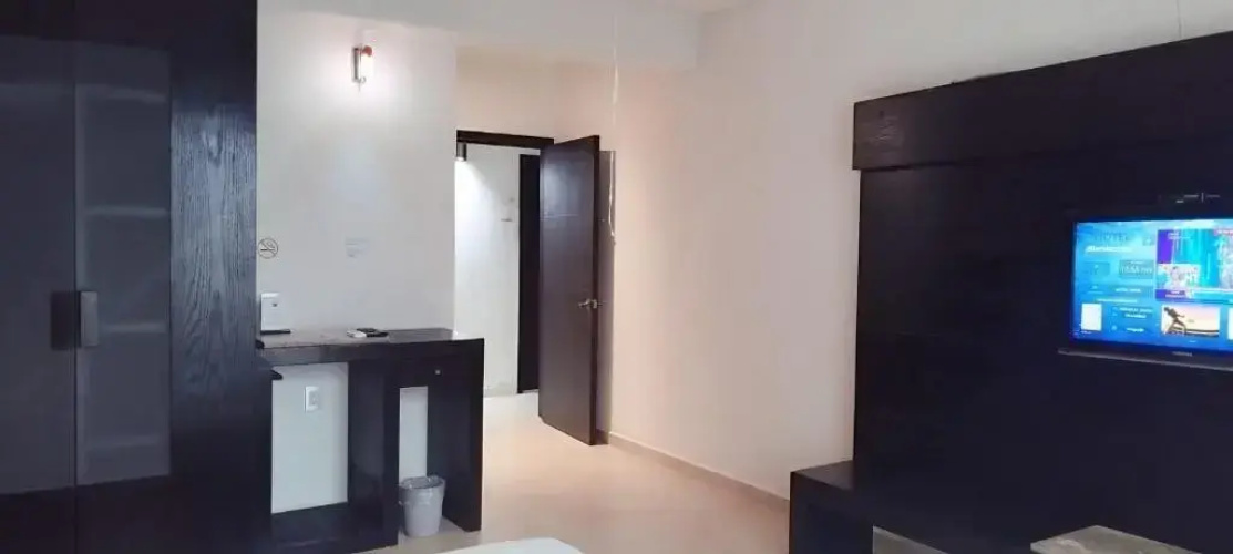 Blvd Hotel